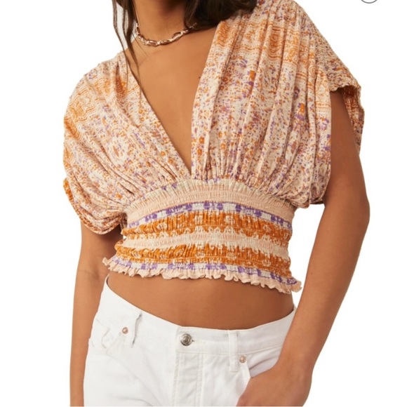 Free People Next Vacation Top - Picture 2 of 16